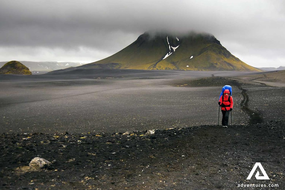 Trekking Hiking Laugavegur Landmannalaugar in Iceland
