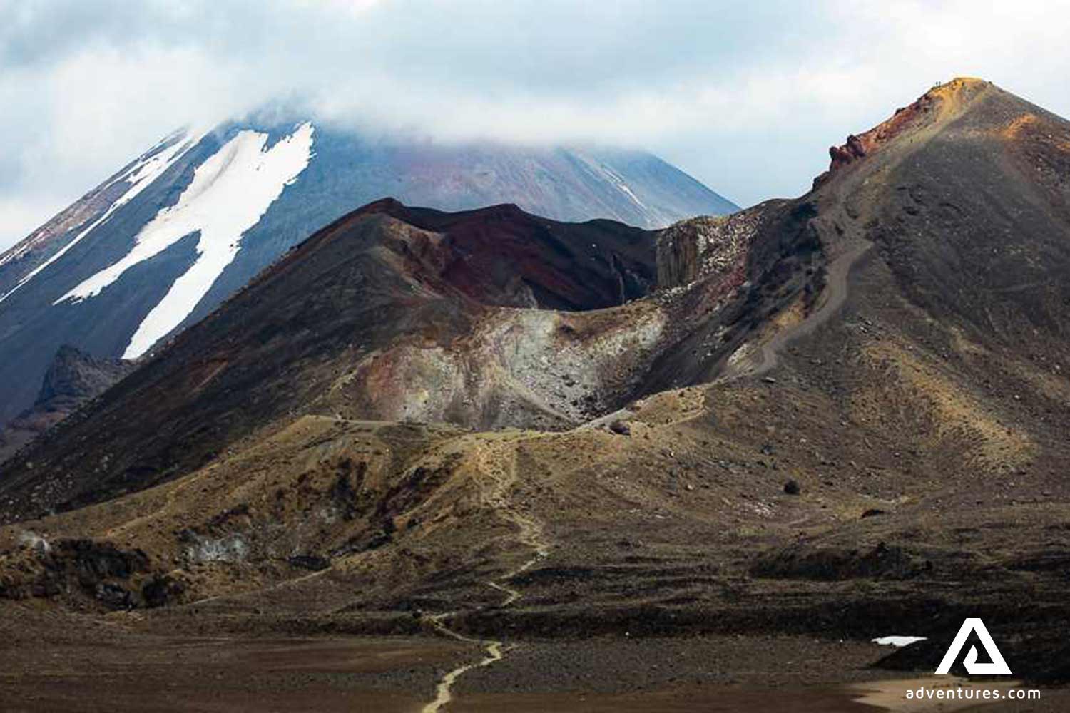 volcanic area in new zealand mountains