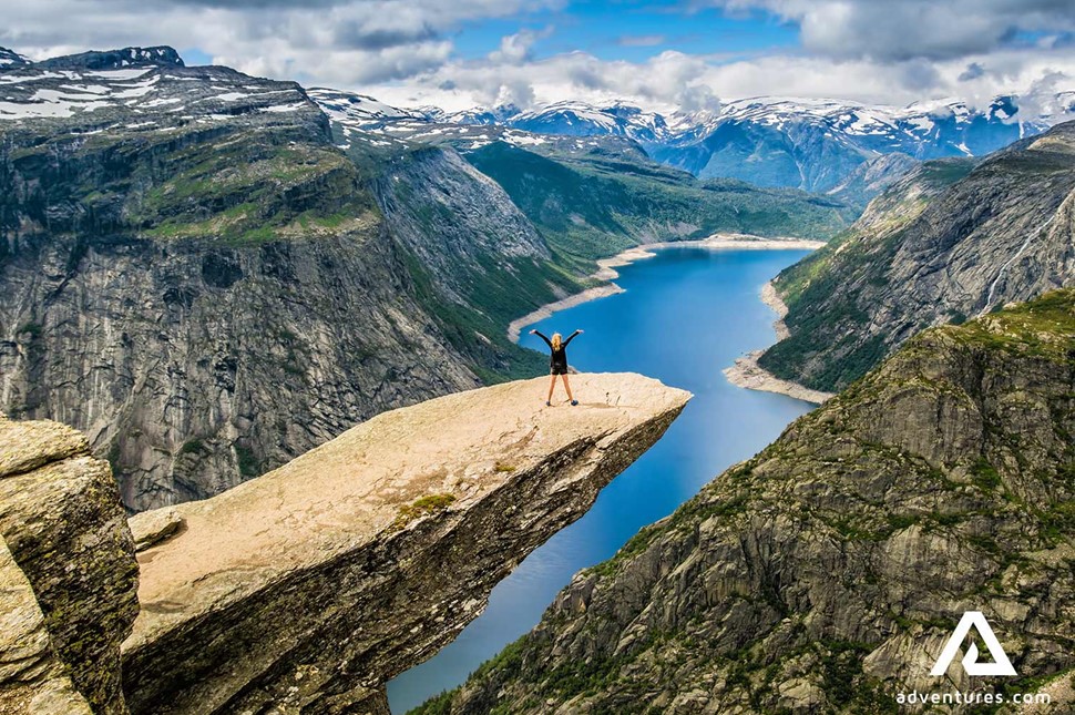 a view of Trolltunga in norway