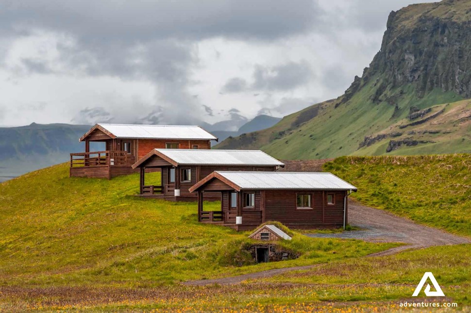 small wooden houses near vik for renting