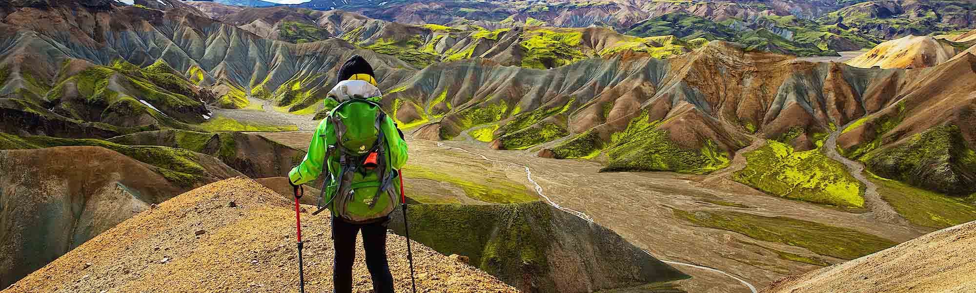 Solo Hiking or Hiking with a Friend What to choose