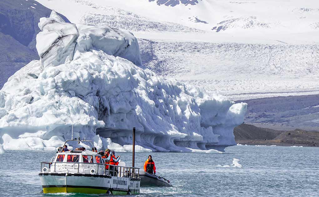 Glacier Lagoon - Jökulsárlon Boat Tour