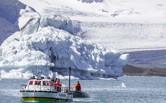 Glacier Lagoon - Jökulsárlon Boat Tour