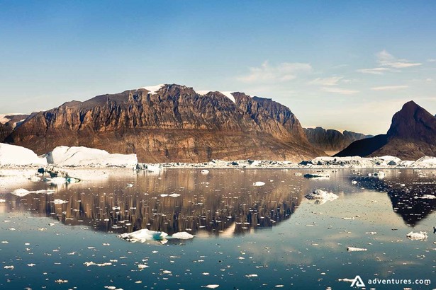 Arctic sea icebergs