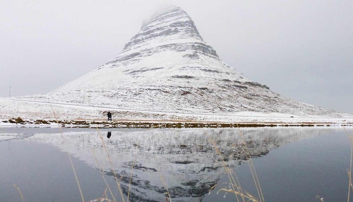 kirkjufell mountain reflection in winter