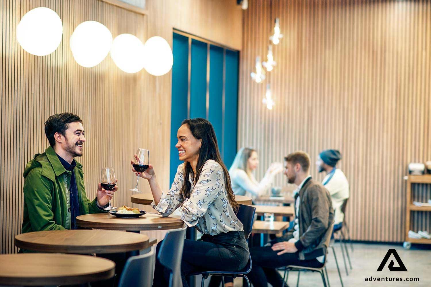 couple eating at a restaurant in reykjavik