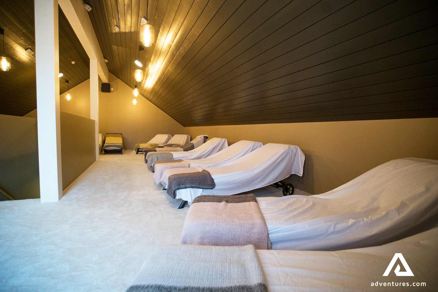 relaxing area in the beer spa bjorbodin