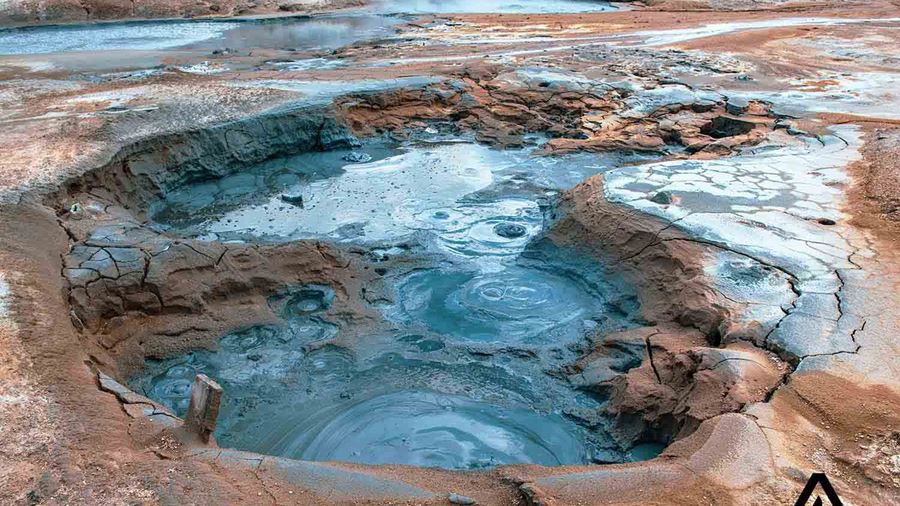 geothermal mud pools in hverir
