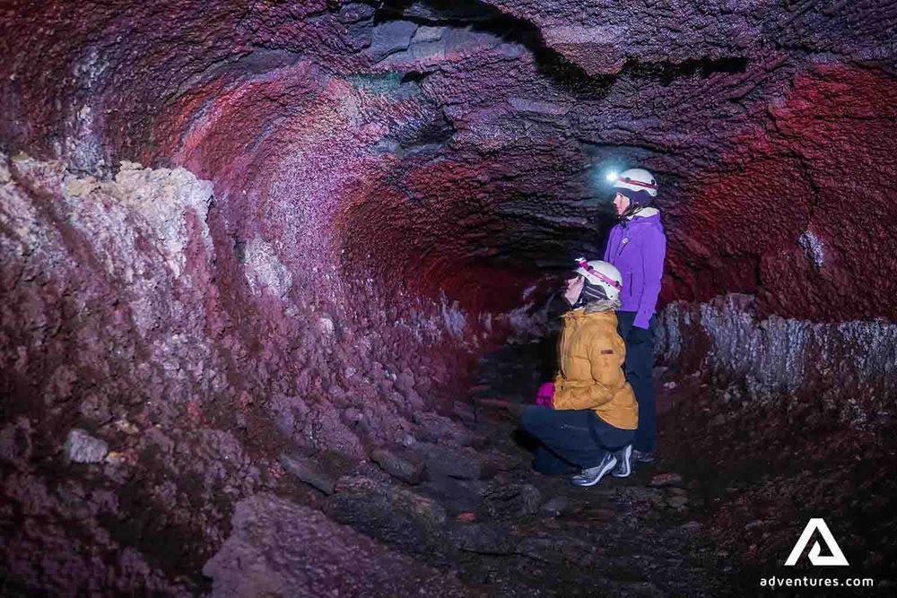 leidarendi lava cave in reykjanes
