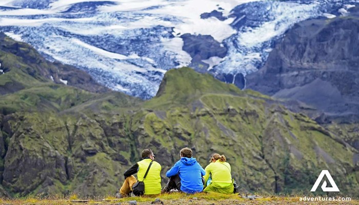 friends enjoying the mountain view in iceland