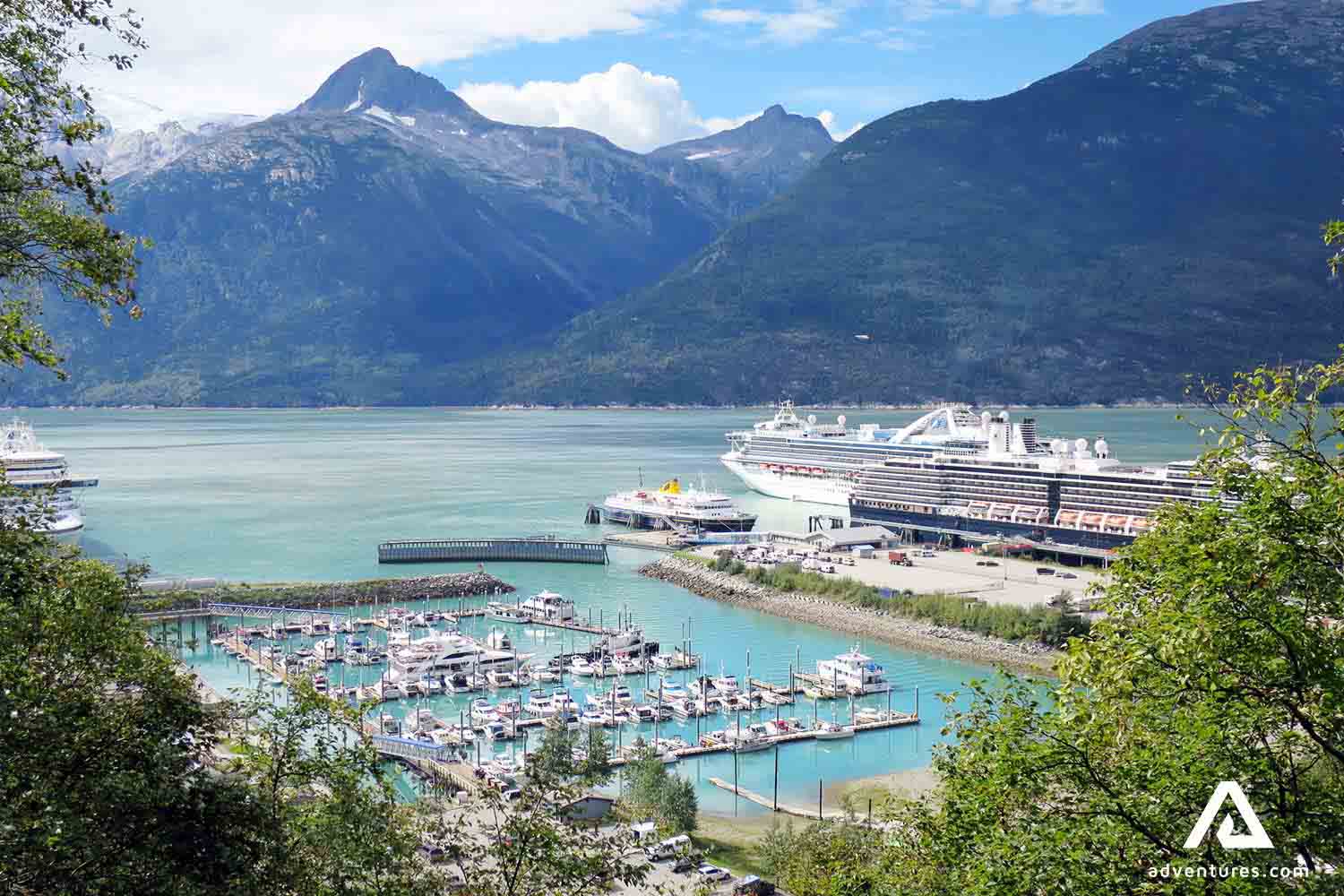 harbor in town of skagway in canada