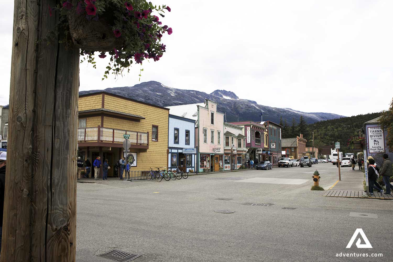 buildings in skagway in alaska