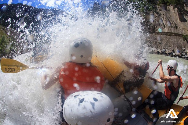 extreme whitewater rafting in kicking horse river