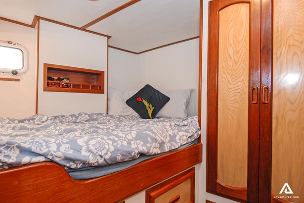Bed in a sailing boat