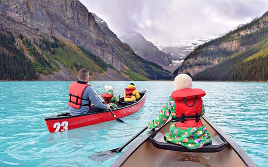 5 Best Places to Kayak and Canoe in Canada 