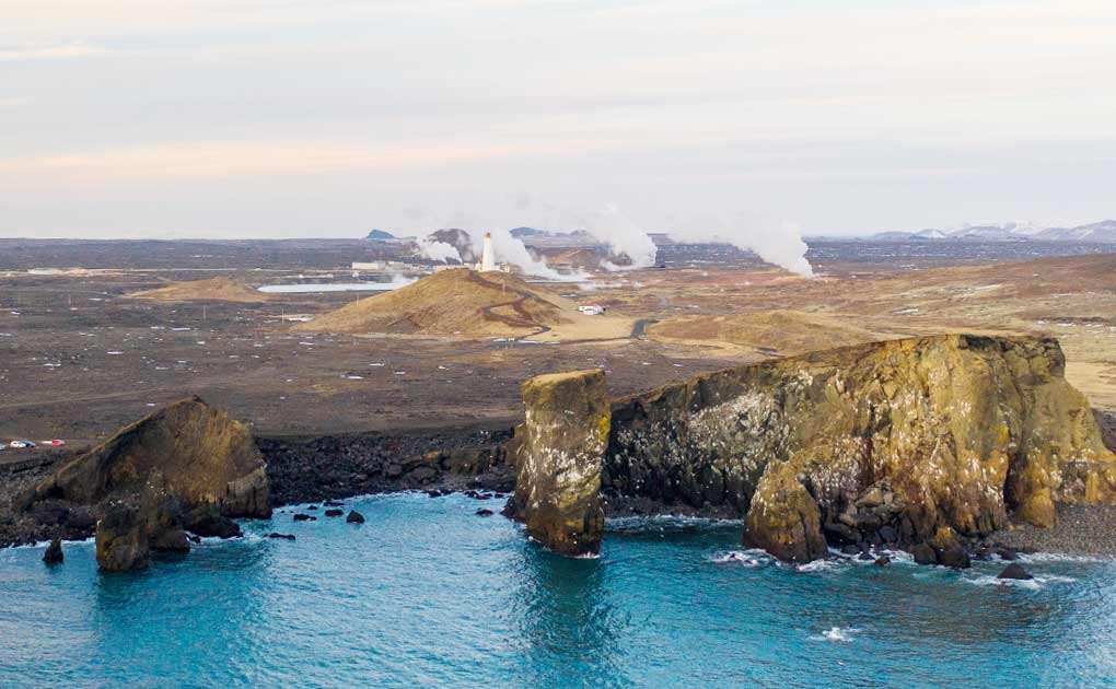 Islands & Peninsulas