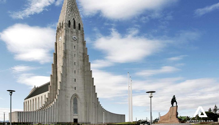 hallgrimskirkja church view in reykjavik
