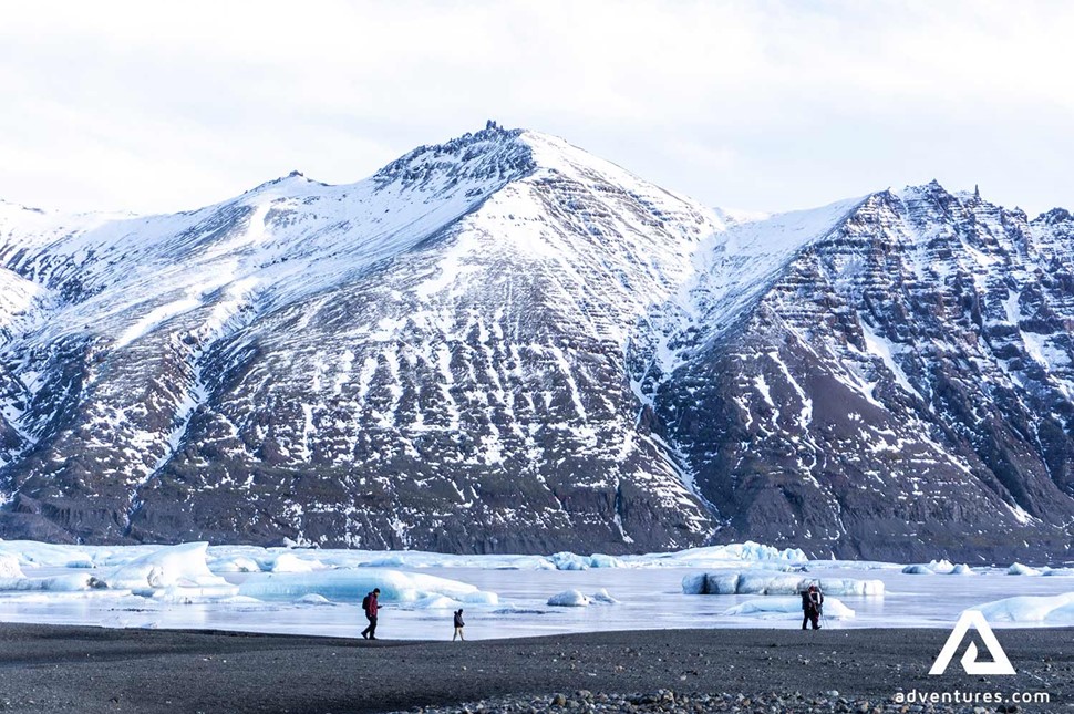 winter glacier view in skaftafell vatnajokull