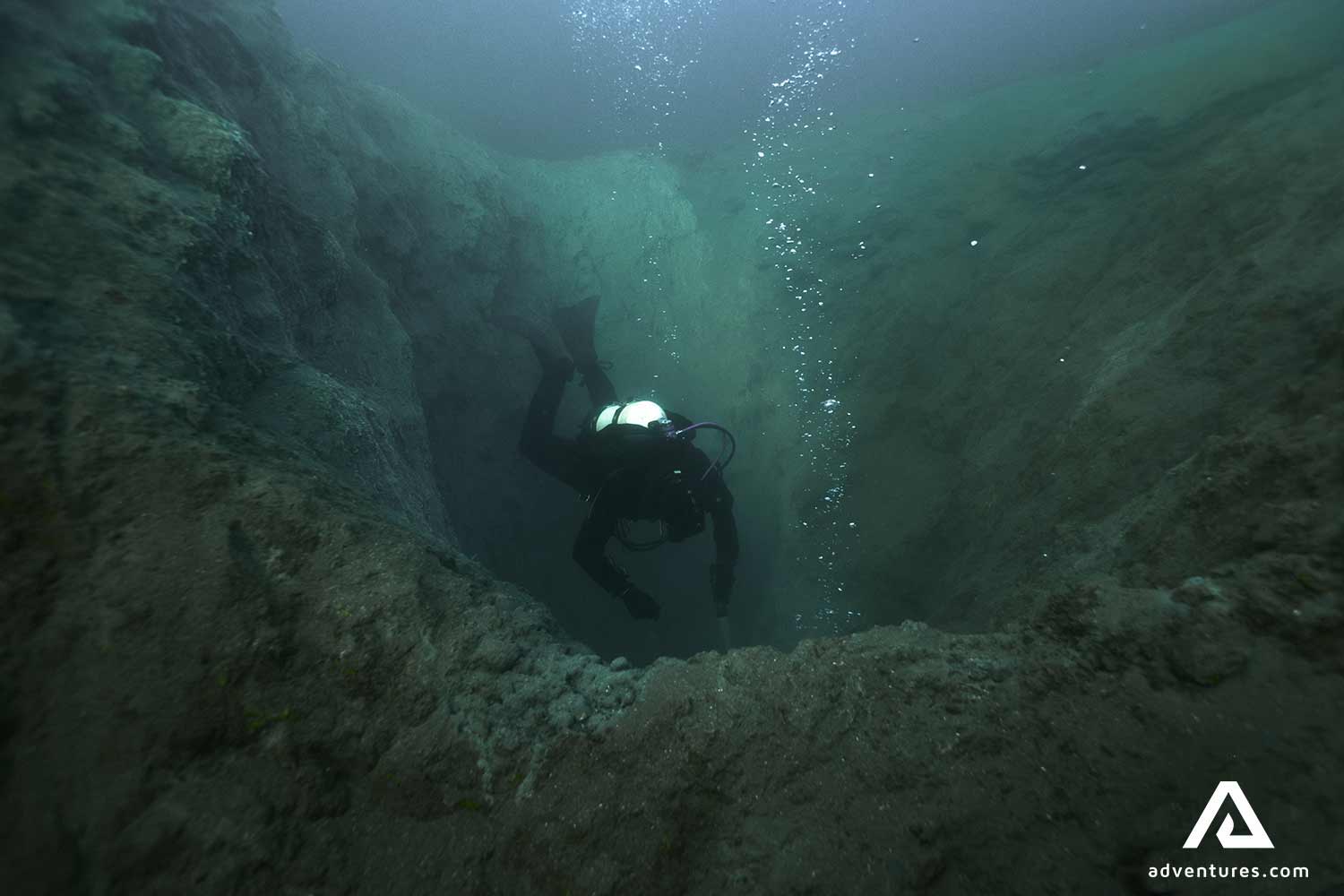 Geothermal Hot Spring Dive Tour Lake Kleifarvatn