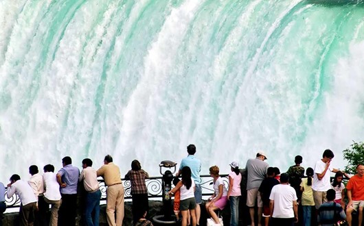 Walking Tour of Niagara Falls Canada with Optional Hornblower Cruise Add-On