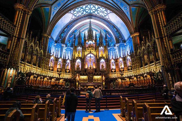 notre dame basilica inside view in montreal