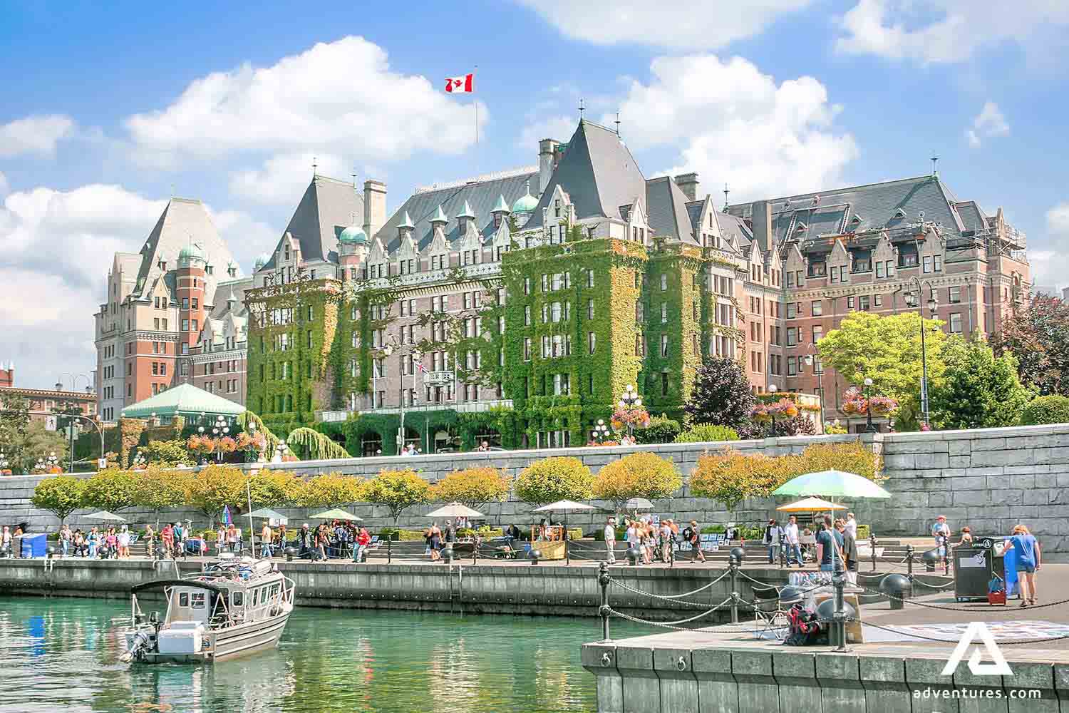 old architecture building in victoria british columbia