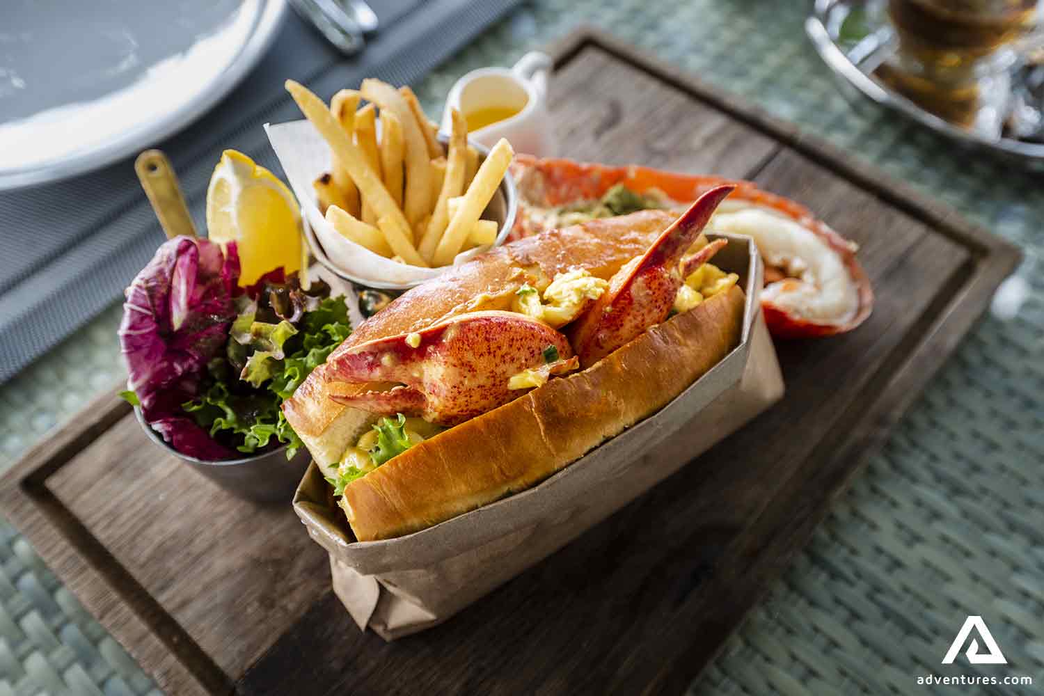 canadian lobster roll seafood sandwich