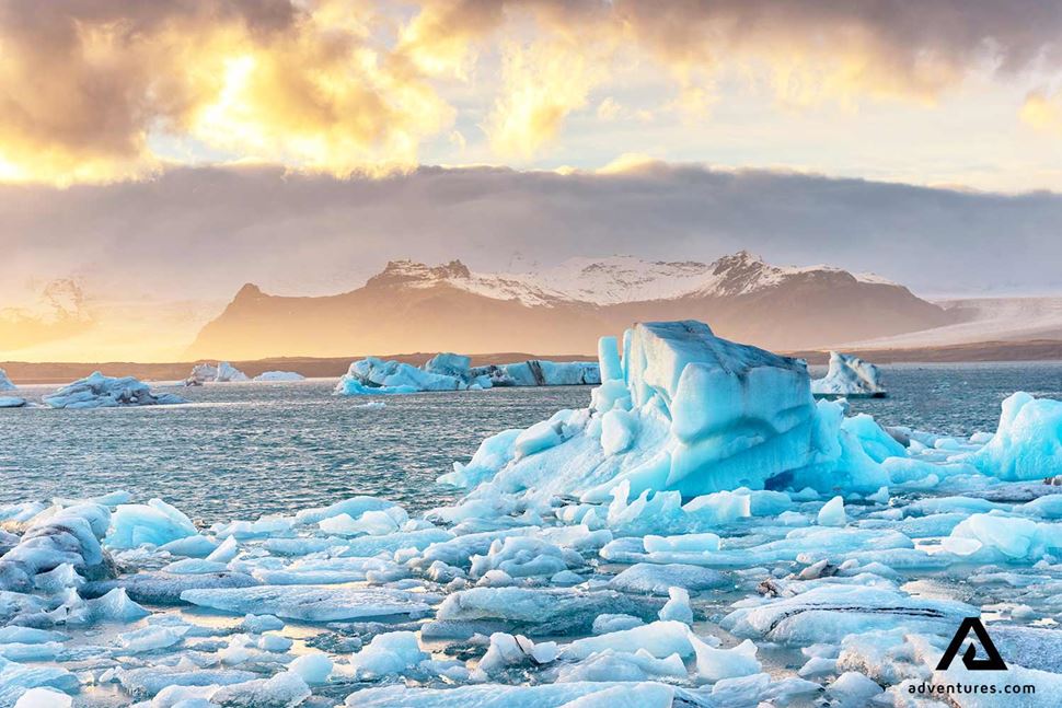Le Soleil de Minuit en Islande | Guide Complet | Adventures.com