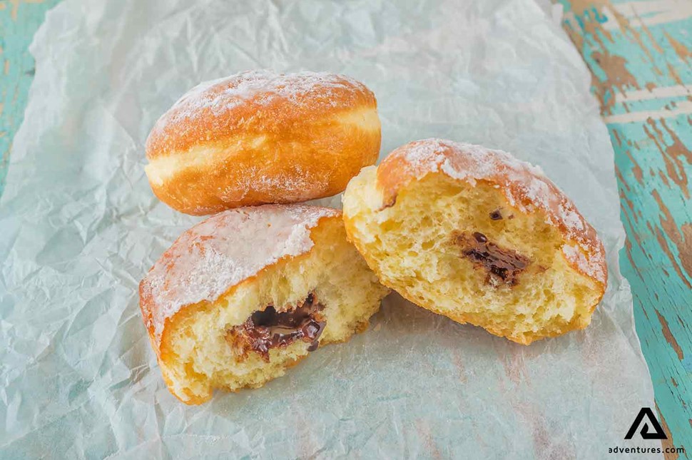 timbits pastry donuts in canada