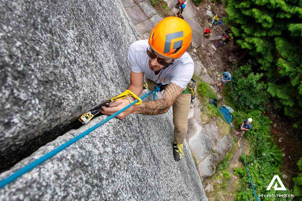 rock climbing in canada
