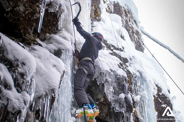 ice climbing in blackcomb whistler