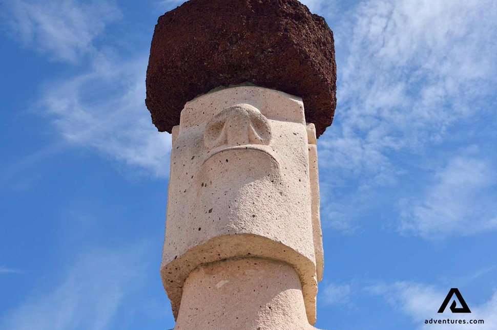 kon tiki statue in oslo in norway