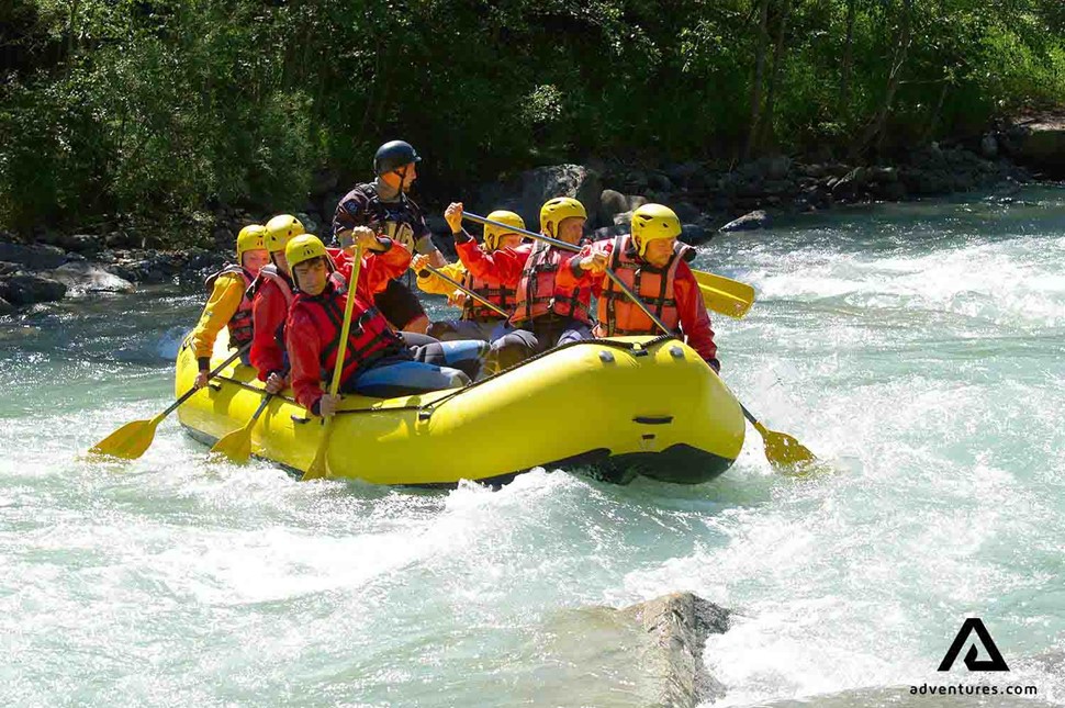 small group white water rafting in canada 