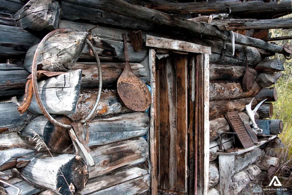 Log cabin in Yukon
