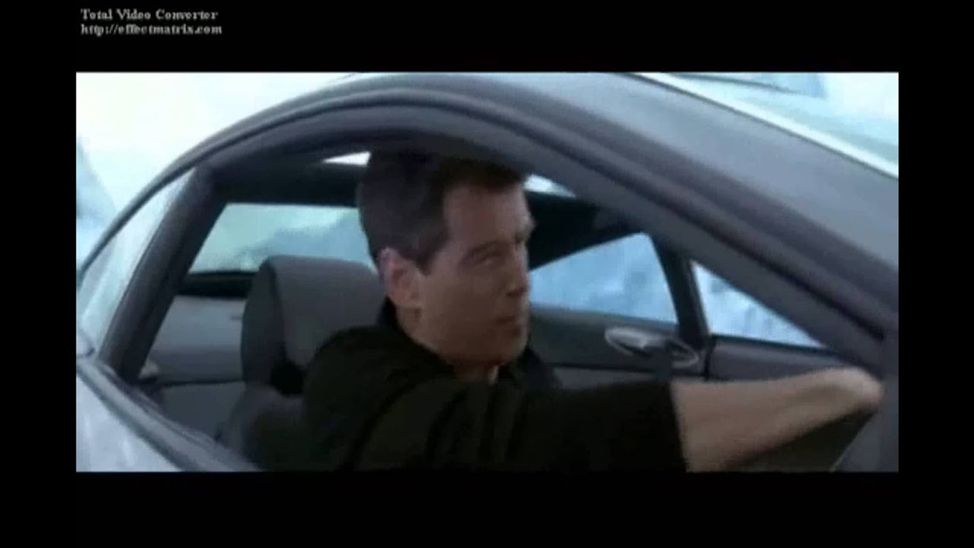 Persecución Die another Day Ice Chase
