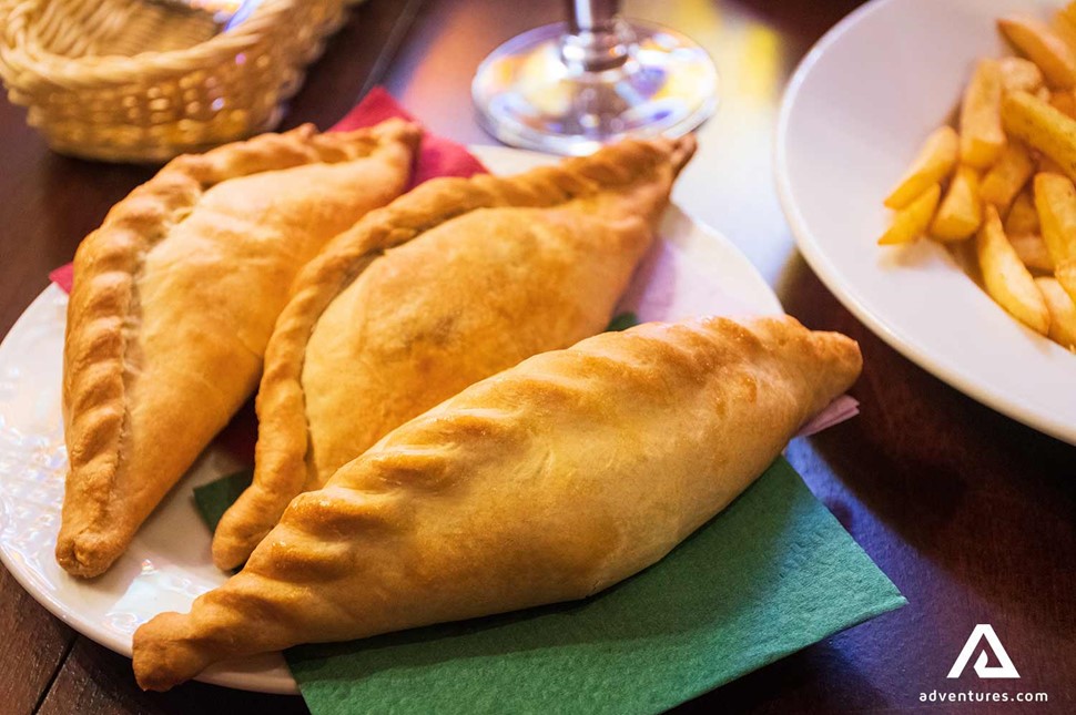 kibinai pastry dish on a small plate in lithuania