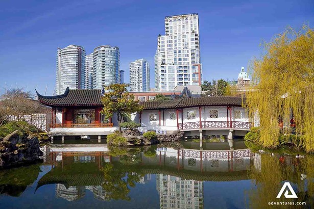 a small lake in chinatown park in vancouver
