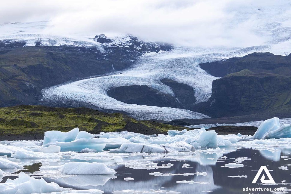 panoramic view of fjallsarlon lagoon 