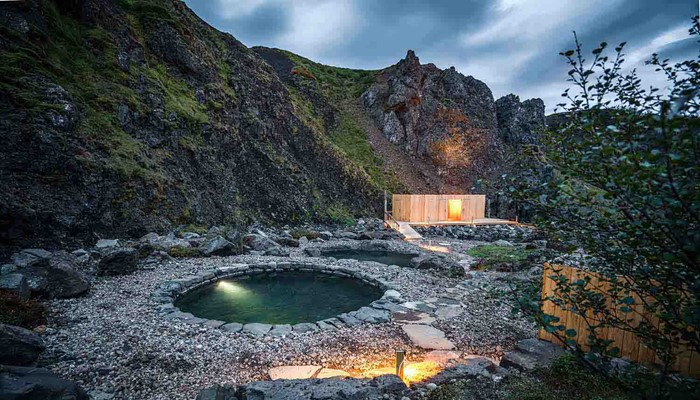 evening view of a geothermal bath in iceland