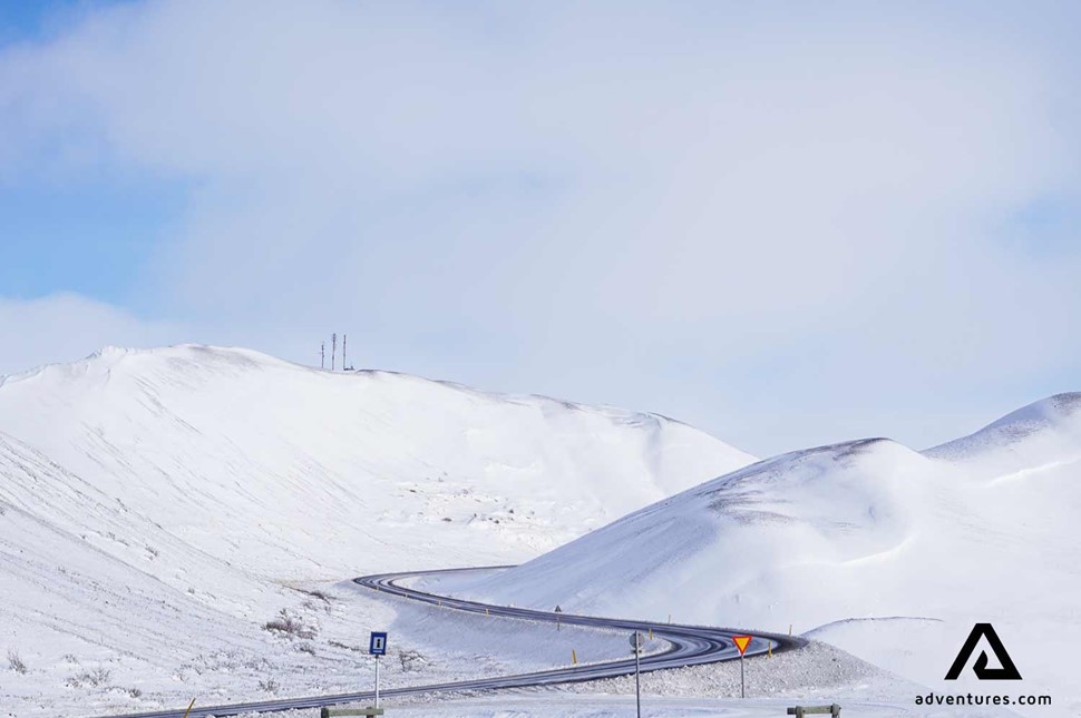 myvatn winter roadin iceland 