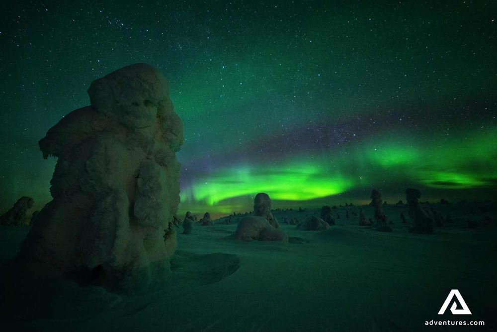 winter northern lights in canada