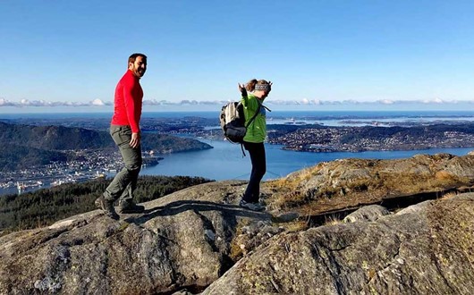 On Top of Bergen - Hiking with a mountain guide