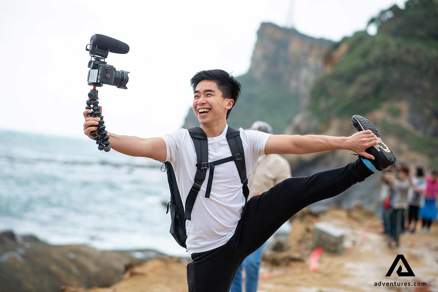 How to Create a Travel Vlog - Best School News