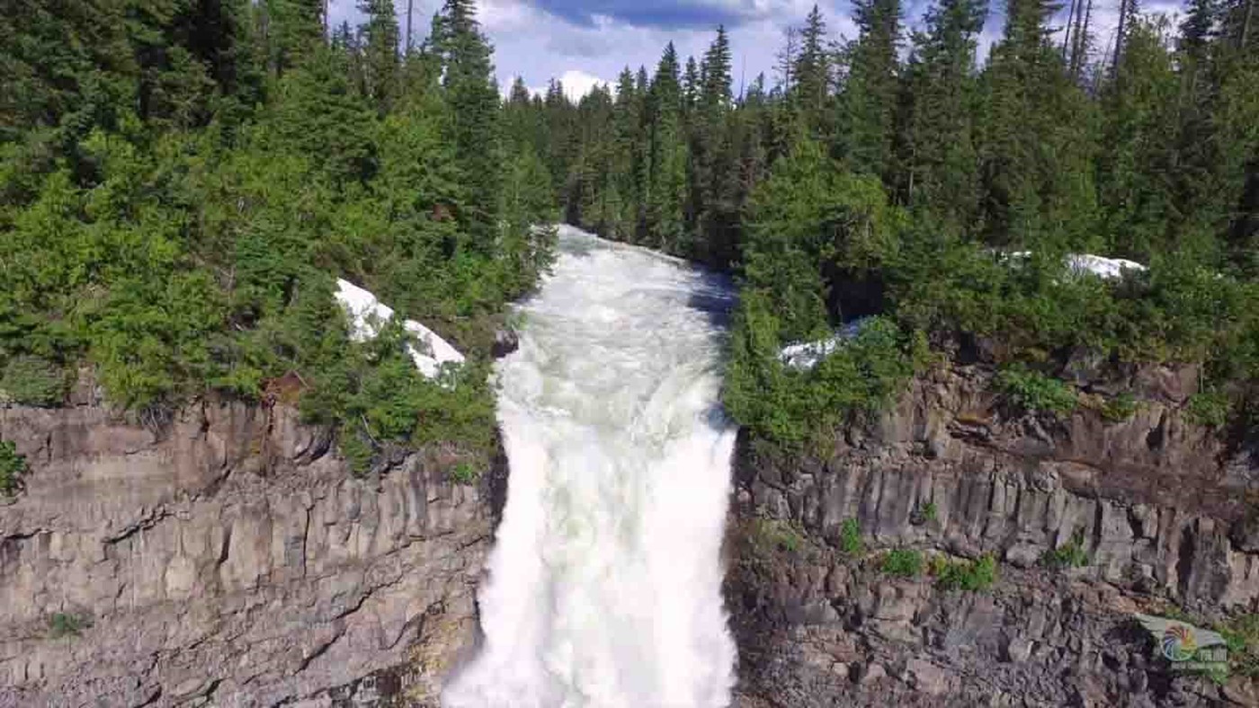 Helmcken Falls - Wells Gray Provincial Park - British Columbia - CANADA