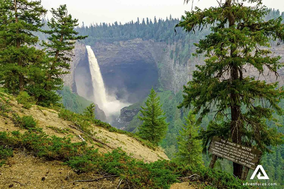 Helmcken Falls trail in British Columbia