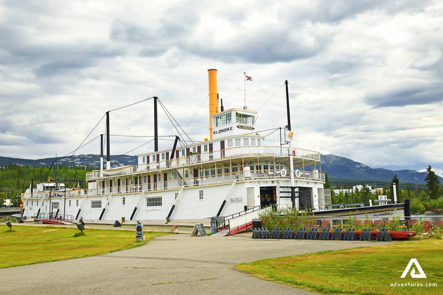Klondike Sternwheel steamboat in Canada