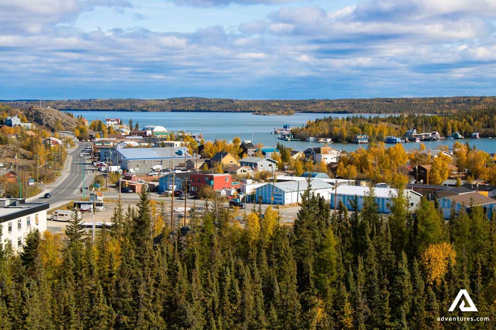 Yellowknife city by the lake