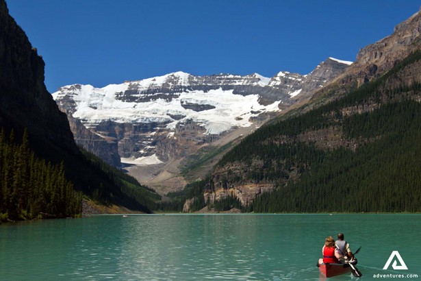 Canoeing at Lake Lousie in Banff National Park