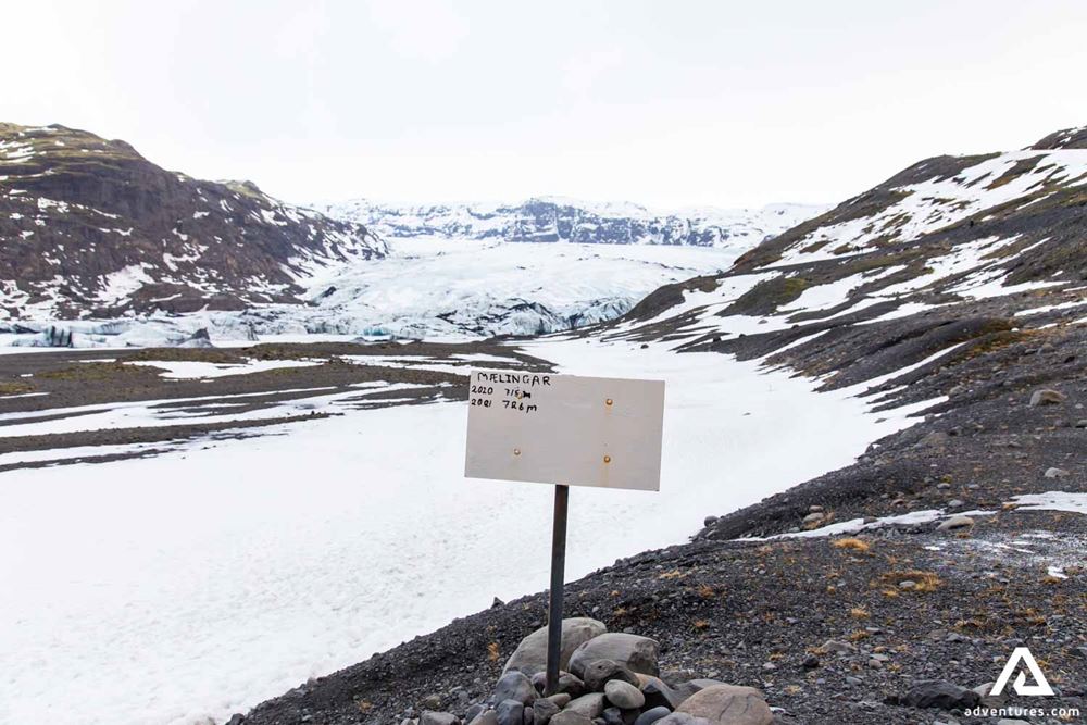 Sign by the Sólheimajökull Glacier