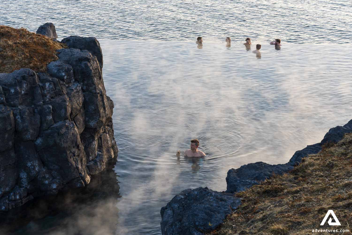 Hot Infinity Pool in Sky Lagoon